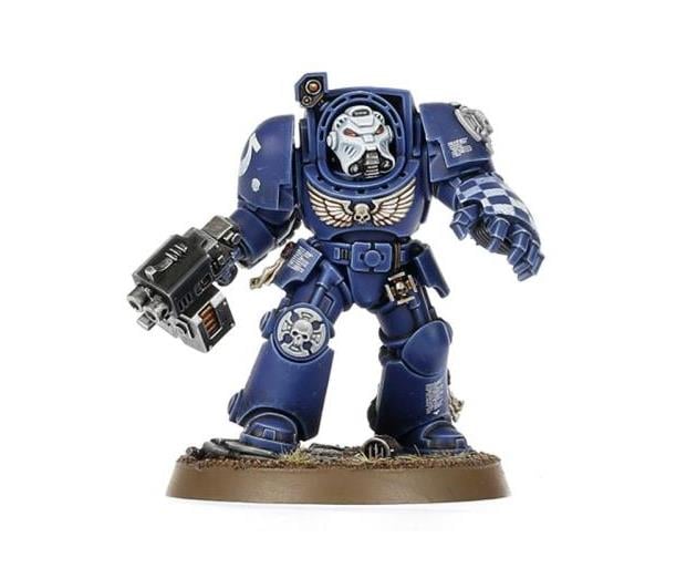 Warhammer 40,000 Ultimate Starter Set Gallery Image 11