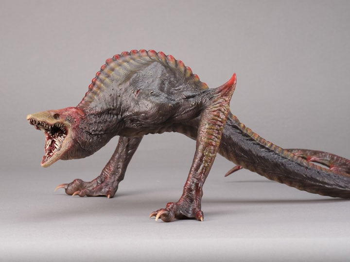 Godzilla vs. Kong Hall of Fame Series Skullcrawler Statue Gallery Image 1