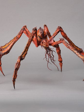 Godzilla x Kong: The New Empire Hall of Fame Series Scylla Statue Gallery Image 2