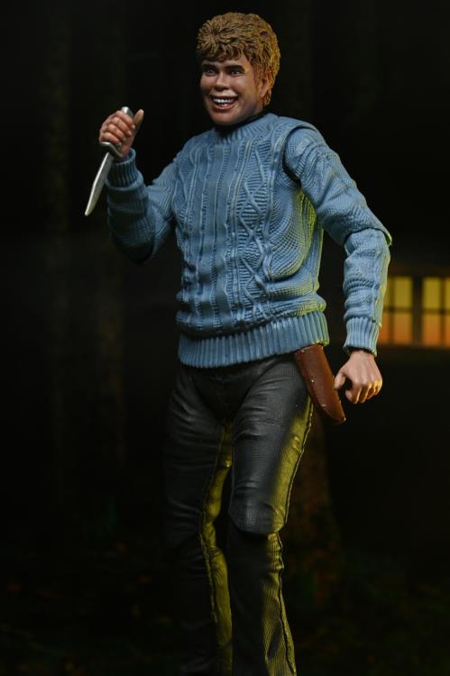 Friday the 13th (1980) Ultimate Pamela Voorhees Action Figure Gallery Image 8