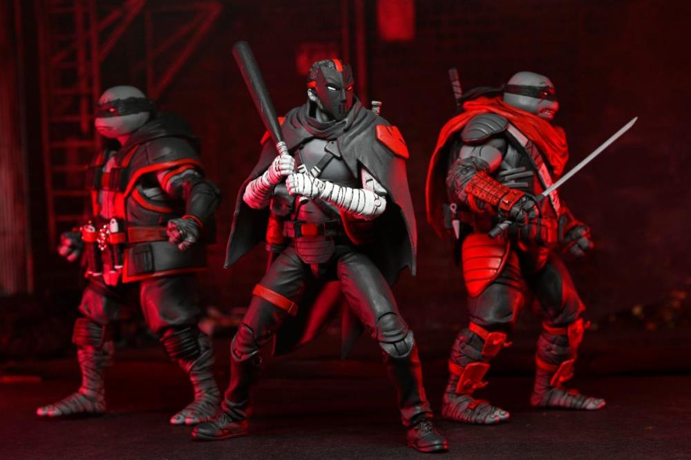 Teenage Mutant Ninja Turtles: The Last Ronin - The Lost Years Michelangelo (Nightwatcher) Action Figure Gallery Image 14