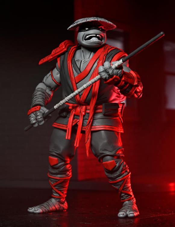 Teenage Mutant Ninja Turtles: The Last Ronin - The Lost Years Donatello (Nightwatcher) Action Figure Gallery Image 6