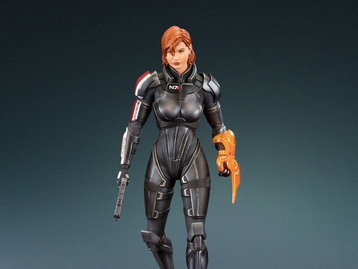 Mass Effect Commander Jane Shepard Figure Gallery Image 1