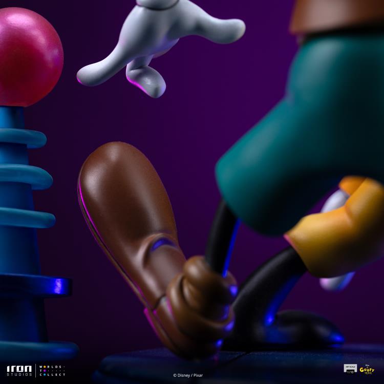 A Goofy Movie Goofy and Max 1/10 Art Scale Limited Edition Statue Gallery Image 12