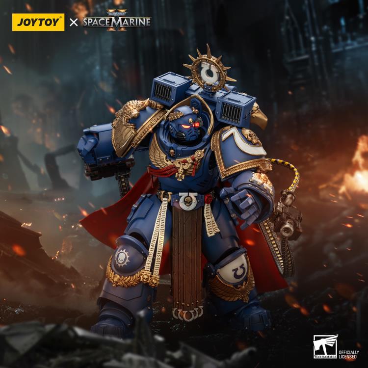 Warhammer 40,000: Space Marine 2 Ultramarines Marneus Calgar Chapter Master with MKX Gravis Armour and Gauntlets of Ultramar 1/18 Scale Action Figure Gallery Image 3