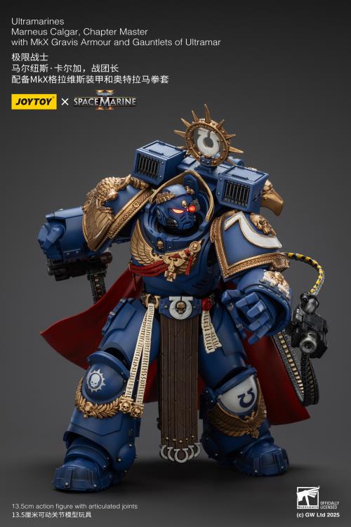 Warhammer 40,000: Space Marine 2 Ultramarines Marneus Calgar Chapter Master with MKX Gravis Armour and Gauntlets of Ultramar 1/18 Scale Action Figure Gallery Image 7