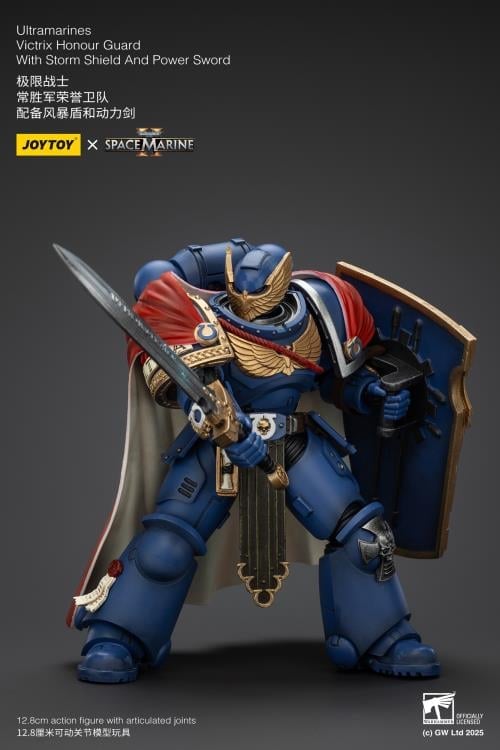 Warhammer 40,000: Space Marine 2 Ultramarines Victrix Honour Guard With Storm Shield And Power Sword 1/18 Scale Action Figure Gallery Image 11