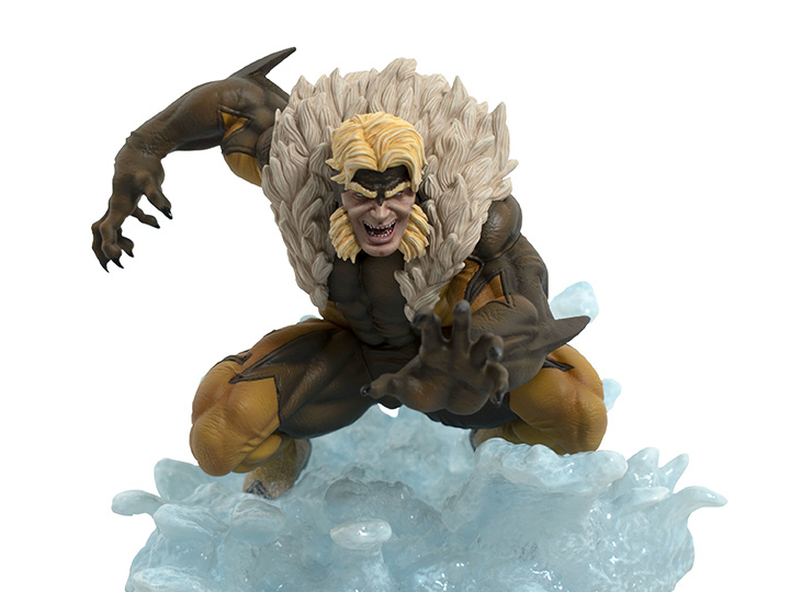 Marvel Gallery Comic Sabretooth Figure Diorama Gallery Image 1