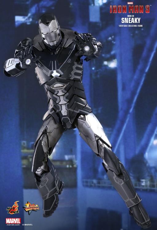 Iron Man 3 MMS348 Sneaky (Mark XV) 1/6th Scale Collectible Figure Gallery Image 8
