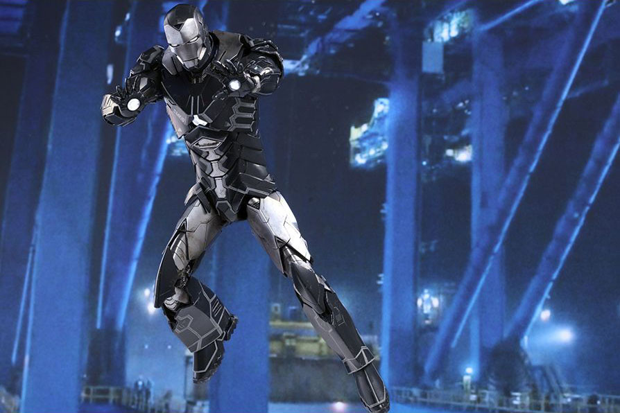 Iron Man 3 MMS348 Sneaky (Mark XV) 1/6th Scale Collectible Figure Gallery Image 9