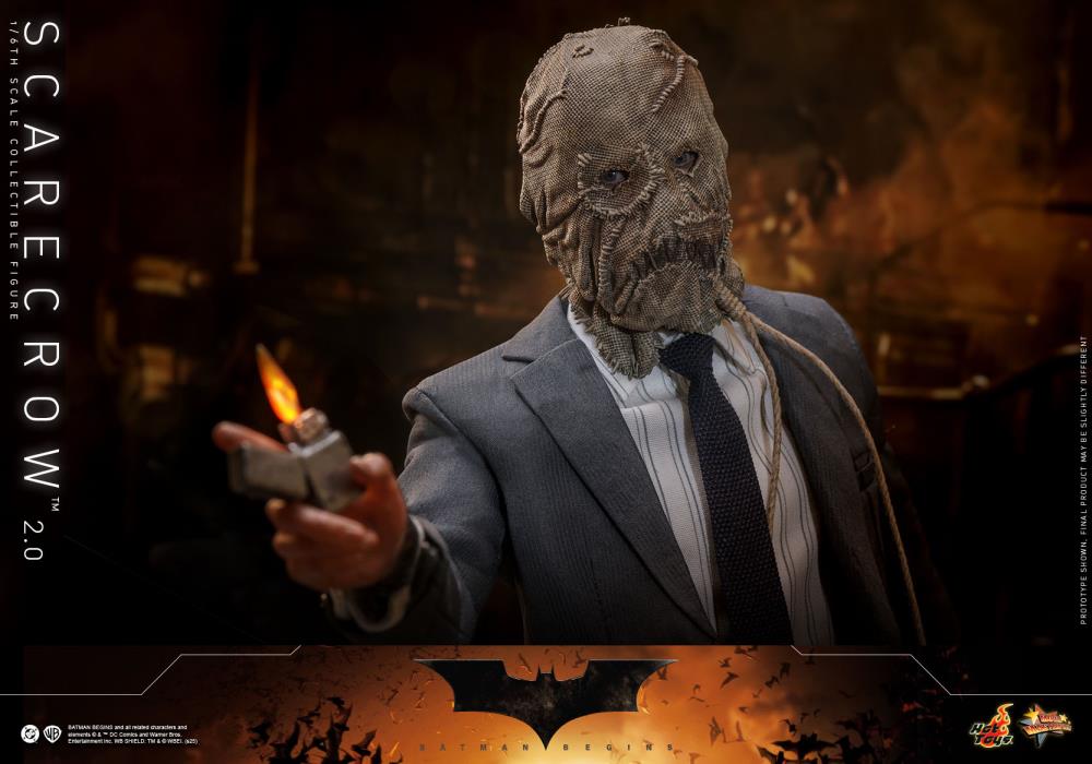 Batman Begins MMS Scarecrow (Ver. 2.0) 1/6th Scale Collectible Figure Gallery Image 9