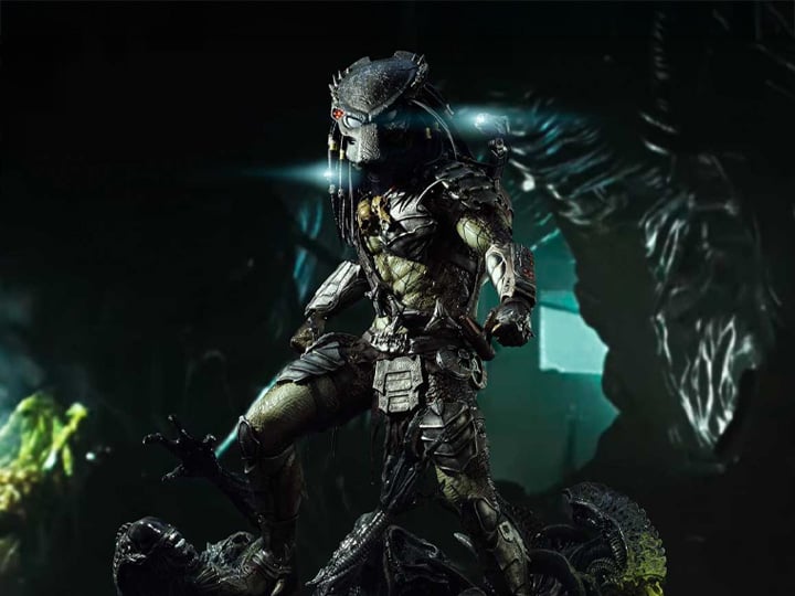 Aliens vs. Predator: Requiem Real Elite Masterline Wolf Predator 1/3 Scale Statue Gallery Image 1