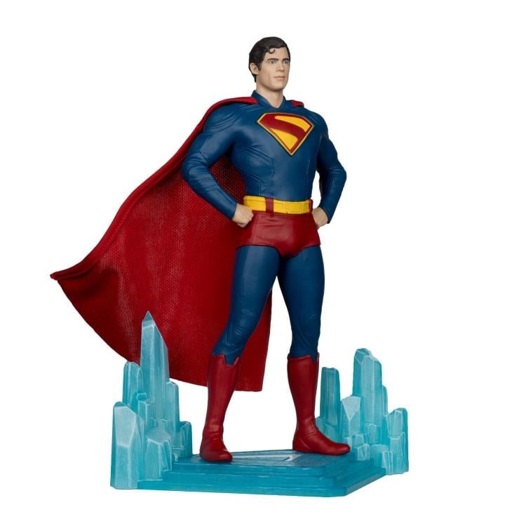 Superman (2025) DC Multiverse Superman 1/6 Scale Statue Gallery Image 3