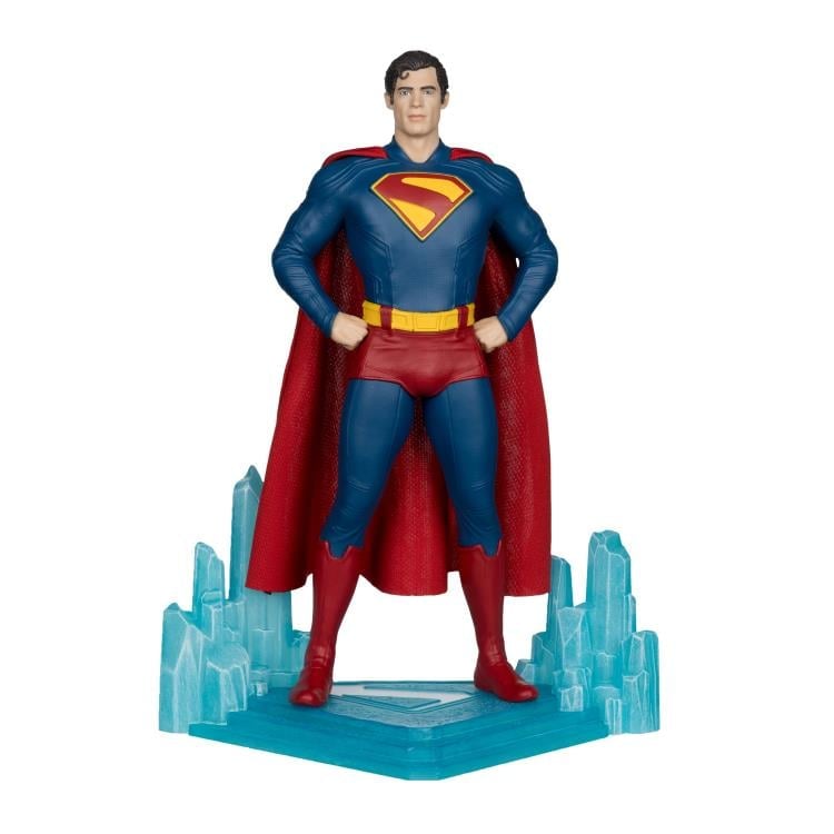 Superman (2025) DC Multiverse Superman 1/6 Scale Statue Gallery Image 4