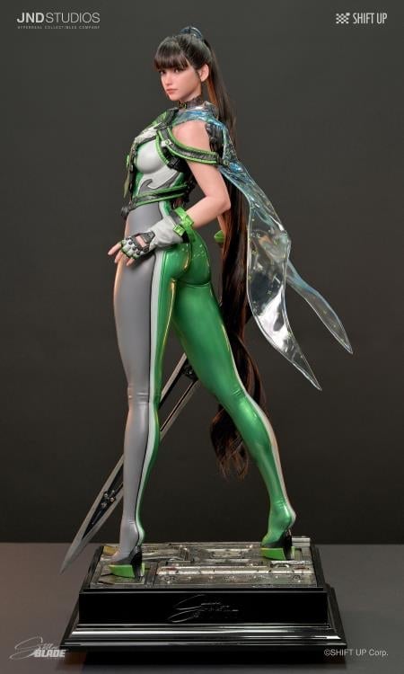 Stellar Blade Hyperreal Eve 1/3 Scale Limited Edition Statue Gallery Image 3