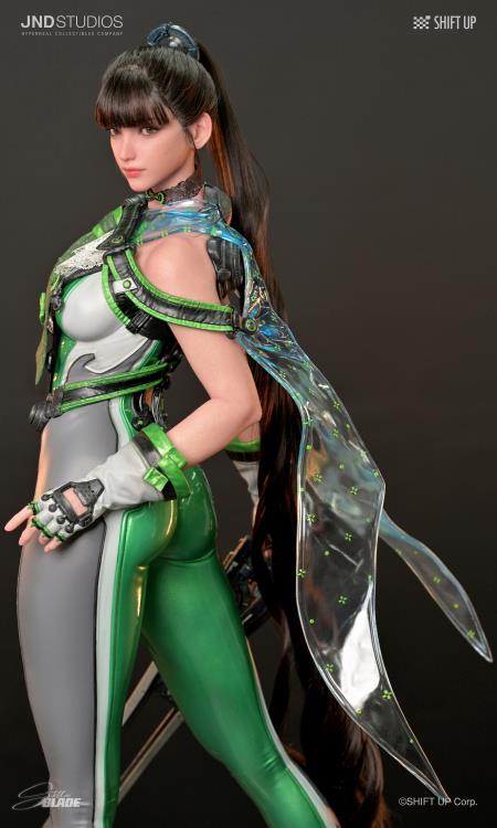 Stellar Blade Hyperreal Eve 1/3 Scale Limited Edition Statue Gallery Image 11