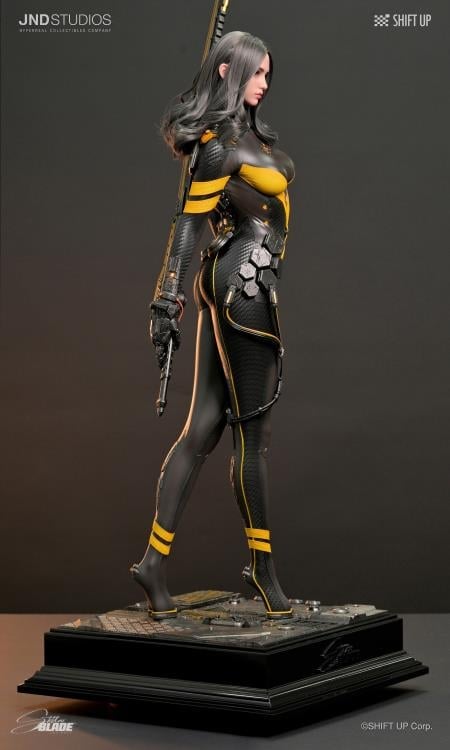 Stellar Blade Hyperreal Eve, Tachy and Drone 1/3 Scale Limited Edition Statue Set Gallery Image 7