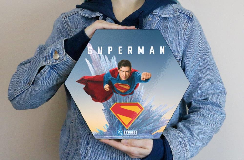 Superman (2025) Superman's Fortress Knexagon Wood Print Gallery Image 6