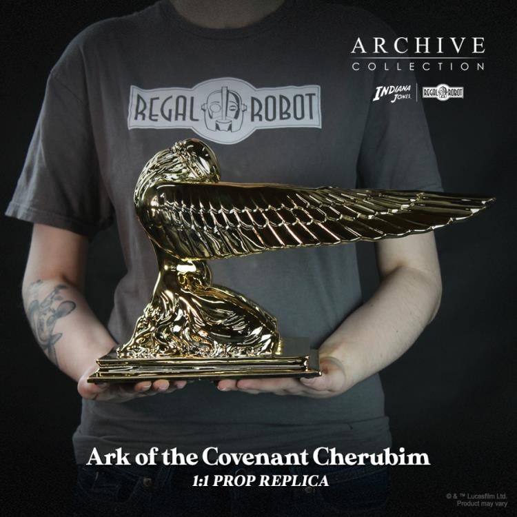 Indiana Jones and the Raiders of the Lost Ark Archive Collection Ark of the Covenant Cherubim Limited Edition Replica Gallery Image 9