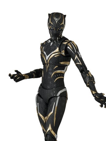 Black Panther: Wakanda Forever MAFEX No.275 Black Panther Action Figure Gallery Image 2