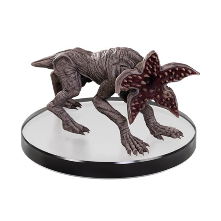 Stranger Things Box of 12 Random Boosters Gallery Image 7