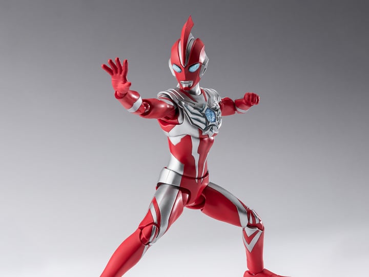 Ultraman Omega S.H.Figuarts Ultraman Omega Action Figure Gallery Image 1