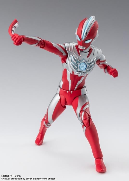 Ultraman Omega S.H.Figuarts Ultraman Omega Action Figure Gallery Image 9