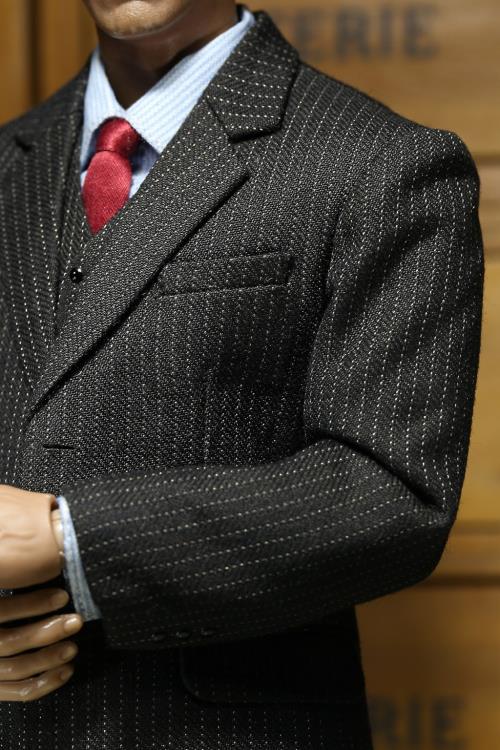1/6 Scale X22 Men's Grey Striped Suit Gallery Image 7