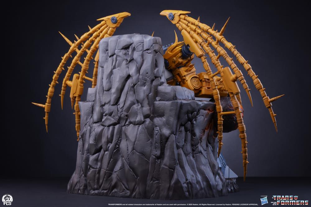 Transformers Museum Scale Unicron Limited Edition Statue Gallery Image 13