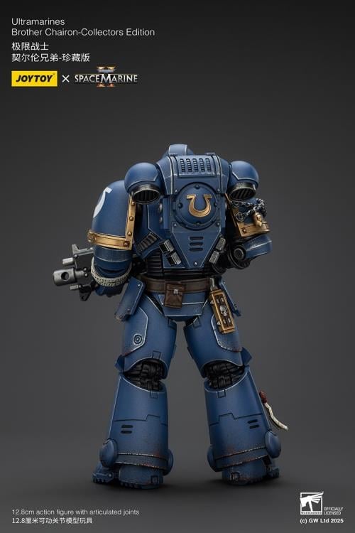 Warhammer 40,000: Space Marine 2 Ultramarines Brother Chairon (Collectors Edition) 1/18 Scale Action Figure Gallery Image 5