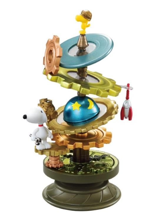 Peanuts Snoopy Spiral Diorama Boxed Set of 6 Figures Gallery Image 10