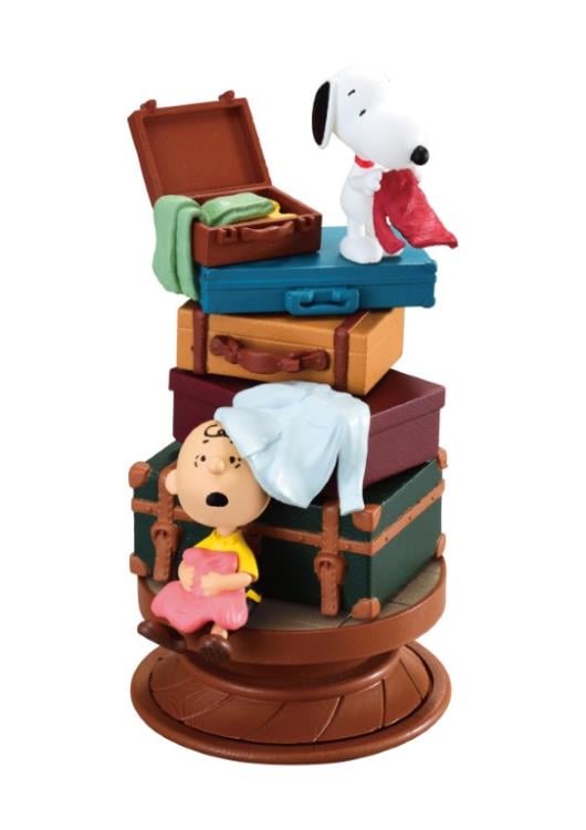Peanuts Snoopy Spiral Diorama Boxed Set of 6 Figures Gallery Image 6