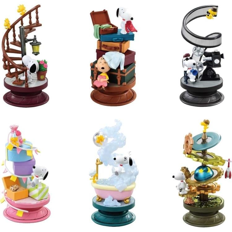 Peanuts Snoopy Spiral Diorama Boxed Set of 6 Figures Gallery Image 4