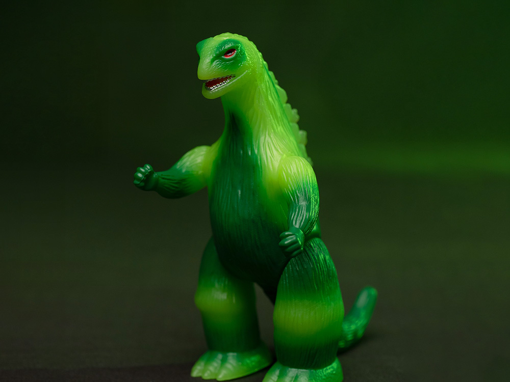 Toho ReAction Marusan Godzilla (L-Tail Glow-in-the-Dark Ver.) Action Figure Gallery Image 1