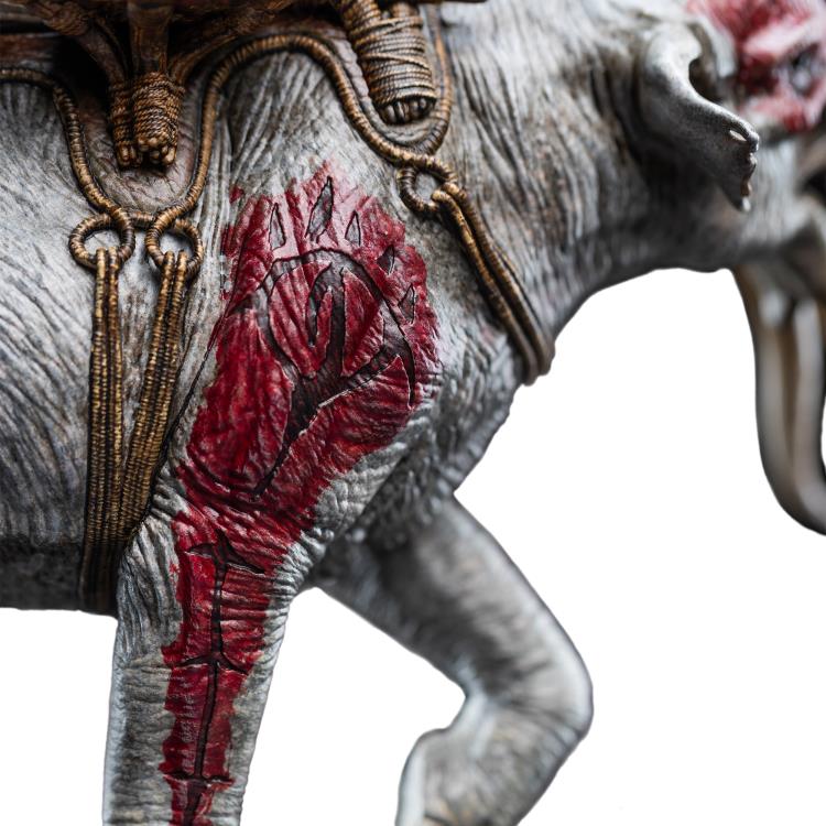 The Lord of the Rings: The Return of the King Mumak in Battle Miniature Statue Gallery Image 14