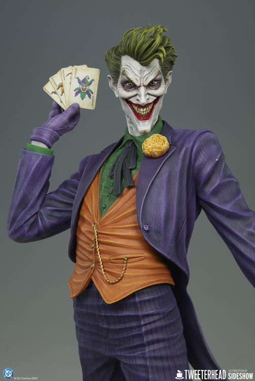 DC Comics The Joker (Cards) 1/4 Scale Maquette Gallery Image 13