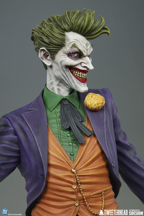DC Comics The Joker (Cards) 1/4 Scale Maquette Gallery Image 14