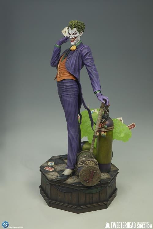 DC Comics The Joker (Cards) 1/4 Scale Maquette Gallery Image 8