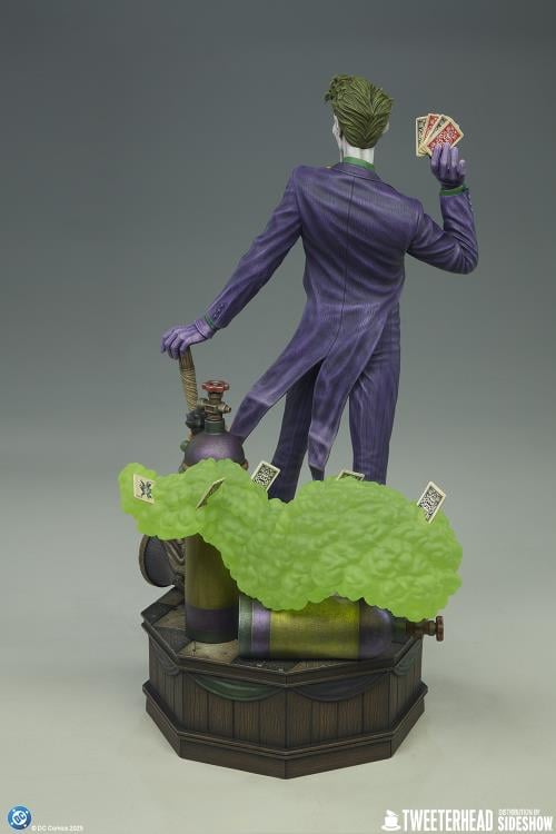DC Comics The Joker (Cards) 1/4 Scale Maquette Gallery Image 10