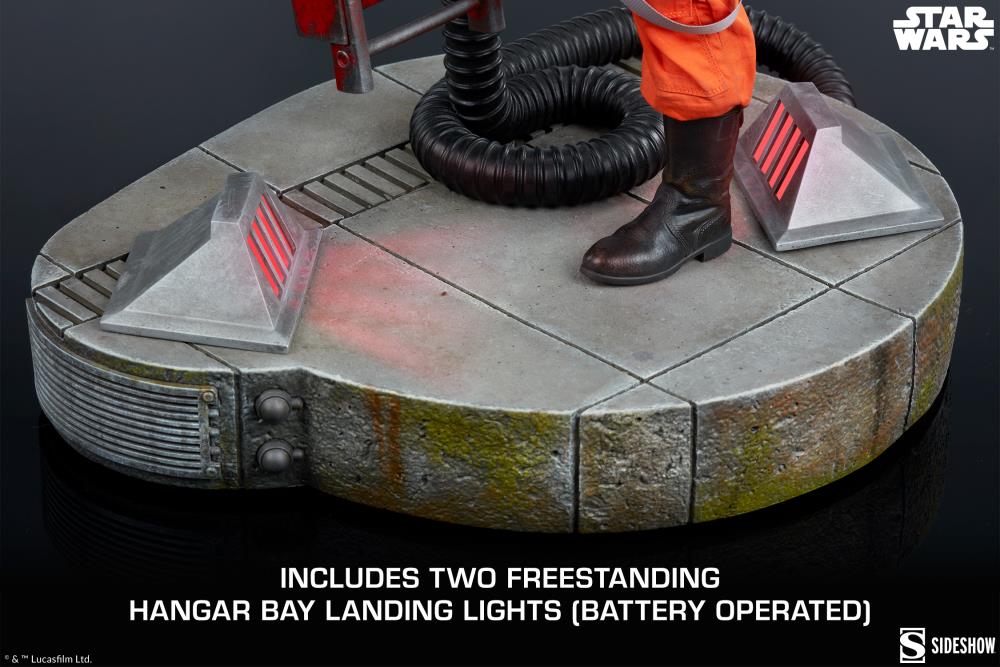 Star Wars: A New Hope Premium Format Luke Skywalker & X-Wing: Red Five, Standing By Statue Gallery Image 19