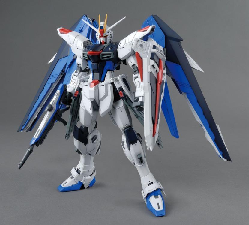Mobile Suit Gundam SEED MG Freedom Gundam 2.0 1/100 Scale Model Kit Gallery Image 3