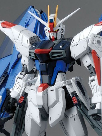 Mobile Suit Gundam SEED MG Freedom Gundam 2.0 1/100 Scale Model Kit Gallery Image 2