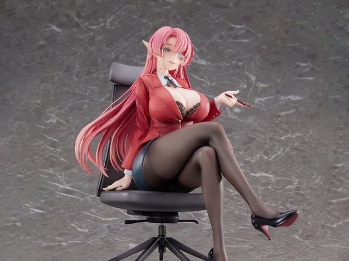 Azur Lane Duke of York (The Chic Counselor Ver.) 1/6 Scale Figure (with Bonus) Gallery Image 1