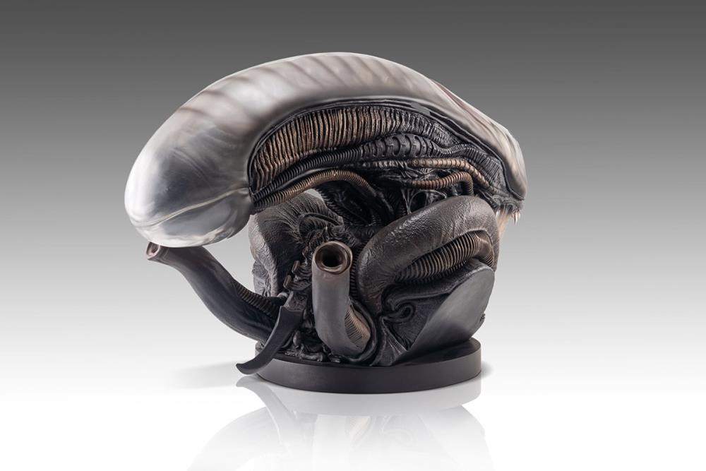 Alien: Romulus Scorched Xenomorph Limited Edition Life Size Bust Gallery Image 6