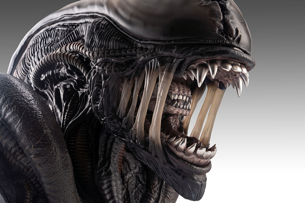 Alien: Romulus Scorched Xenomorph Limited Edition Life Size Bust Gallery Image 15