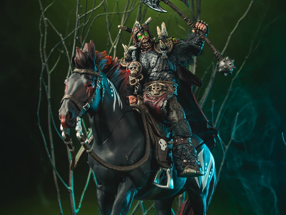 ヴァンパイア・ロード プリズマ　dkc Spawn: The Dark Ages Spawn the Bloodaxe with Horse Action Figure