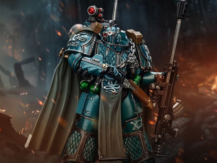 Warhammer: The Horus Heresy Alpha Legion Exodus "The One Who Is Many" with Sniper Rifle and Power Dagger 1/18 Scale Action Figure Gallery Image 1
