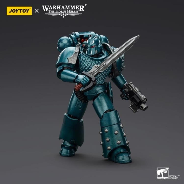 Warhammer: The Horus Heresy Alpha Legion Headhunter Prime 1/18 Scale Action Figure Gallery Image 4