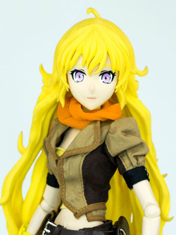 RWBY Yang Xiao Long 1/6 Scale Figure Gallery Image 2