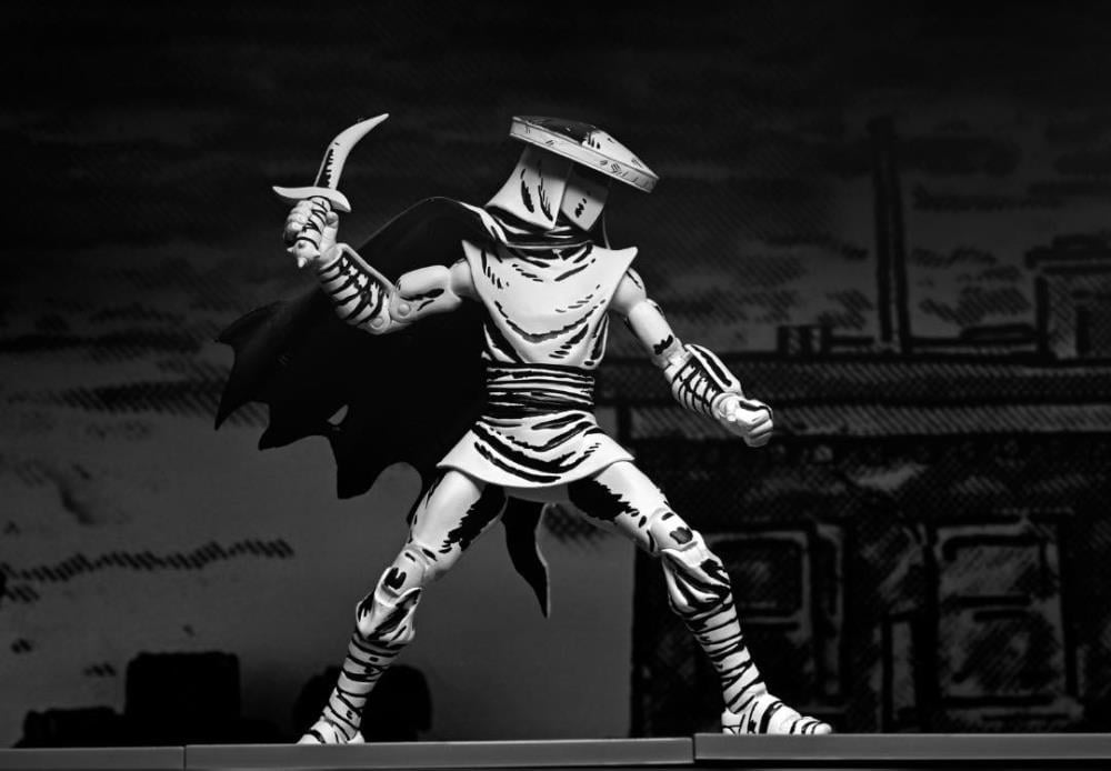 Teenage Mutant Ninja Turtles Elite Guard (Mirage Comics Black & White Variant) Action Figure Gallery Image 11